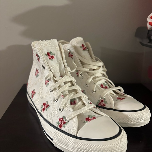 Converse Shoes - Converse White Floral High-Top Sneakers
